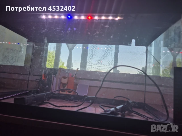 Продавам оборудван аквариум 50 литра, снимка 4 - Аквариуми - 51013530