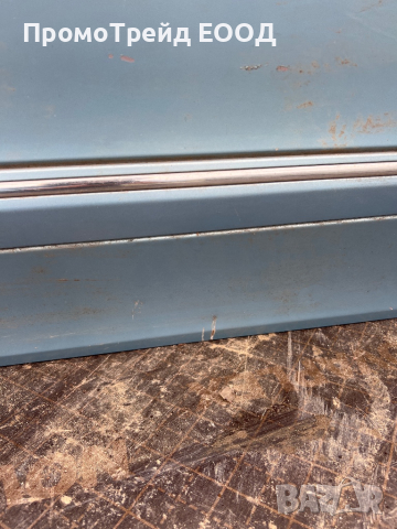 Предна дясна врата Mercedes CLK W209 , снимка 2 - Части - 44777537