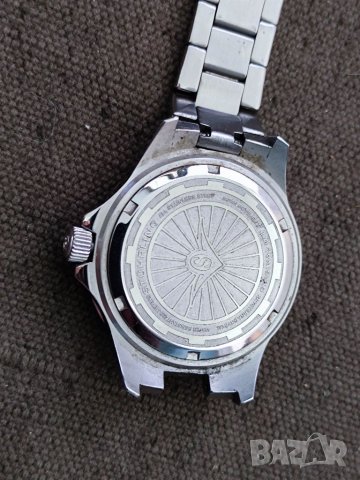 Продавам часовник Stührling professional diver 200 meter, снимка 6 - Мъжки - 34012691