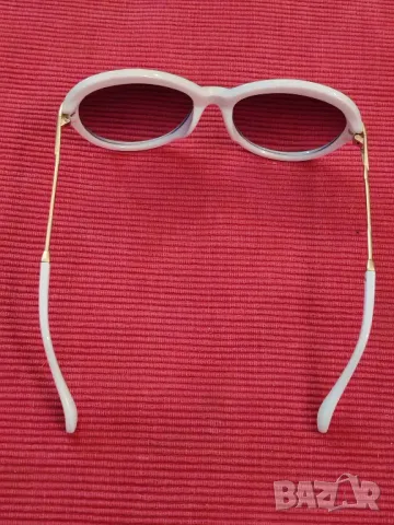 Дамски слънчеви очила Miu Miu, Италия. , снимка 2 - Слънчеви и диоптрични очила - 50269656