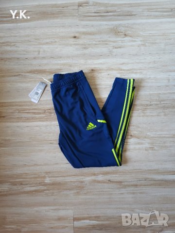 Оригинално мъжко долнище Adidas AeroReady x F.C. Juventus / Season 22-23 (Training), снимка 3 - Спортни дрехи, екипи - 44335393