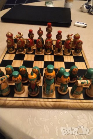 Рядък дървен шах матрьошки РЪЧНА ИЗРАБОТКА, снимка 3 - Шах и табла - 31641822