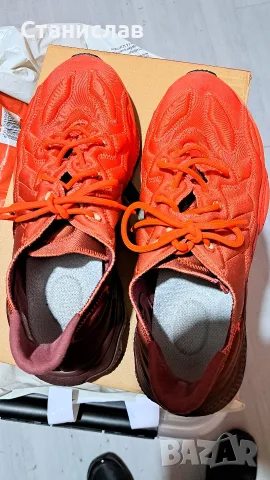 Обувки Adidas 44 номер , снимка 6 - Спортни обувки - 56527035