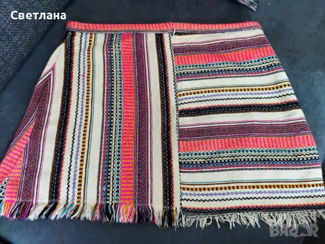 Страхотна и много различна пола на Zara, L размер 