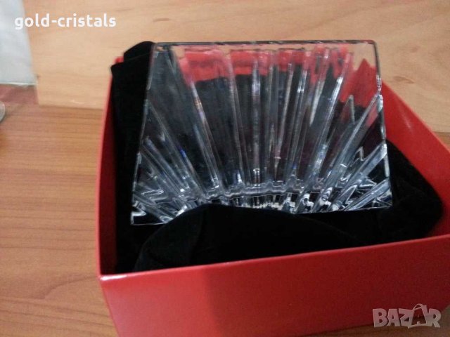 Кристален салфетник, снимка 7 - Антикварни и старинни предмети - 30064505