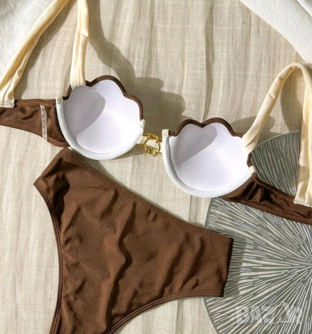 Чисто нов бански с брошка , снимка 2 - Бански костюми - 54208676