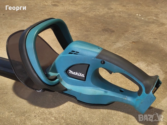 Акумулаторен храсторез Makita DUH523 18V, снимка 3 - Градинска техника - 54033997