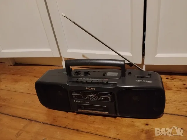 Радиокасетофон SONY CFS-200L