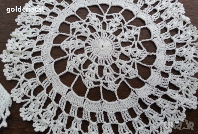 плетени покривки дантели на една кука бели ,памук, снимка 6 - Антикварни и старинни предмети - 13825975