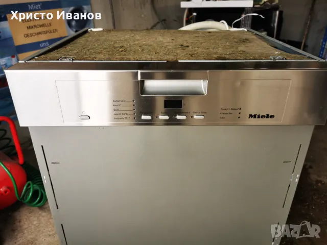 Съдомиялна Miele полувграждане, снимка 2 - Съдомиялни - 47544507
