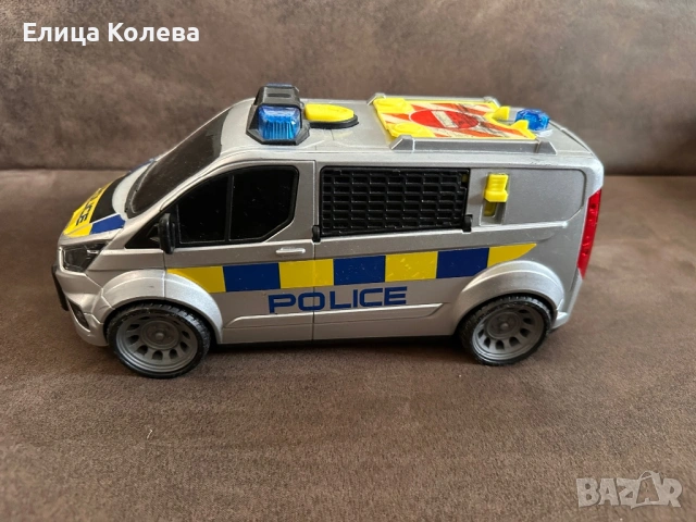 Играчка полицейска кола Dickie Ford Transit, 28 см, снимка 2 - Коли, камиони, мотори, писти - 54167546