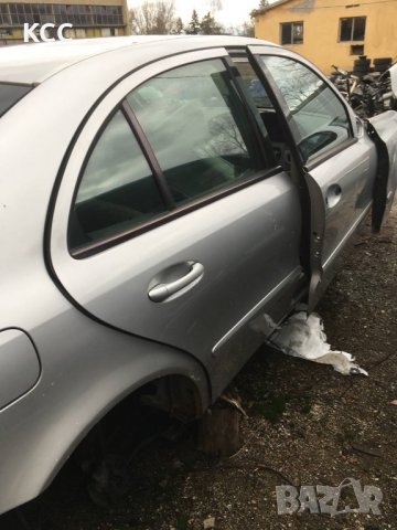 Врати и калник за Марцедес/ Mercedes E class W211, снимка 2 - Части - 35446185