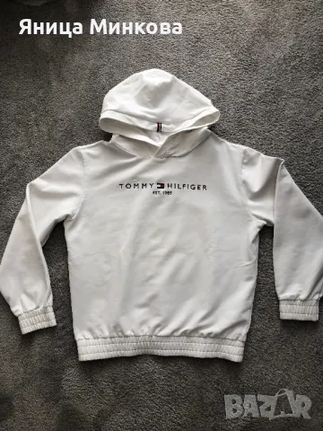 Дамски суичър Tommy Hilfiger, снимка 2 - Суичъри - 47714546