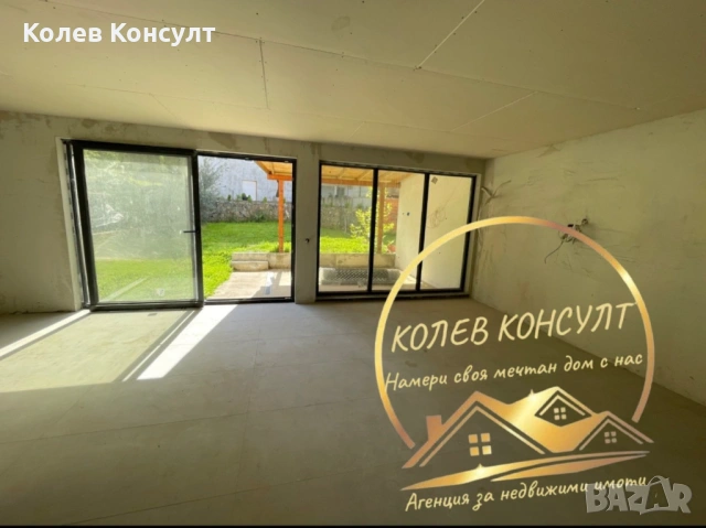 Новопостроена къща в гр. Царево, снимка 9 - Къщи - 54093417