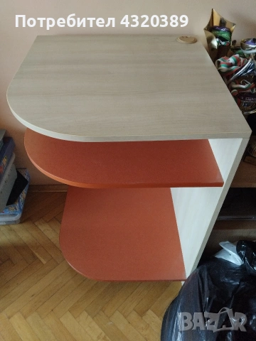 Ъглов шкаф за телевизор, снимка 2 - Шкафове - 54083454