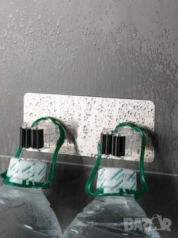 Стенен държач за четки, мопове и метли