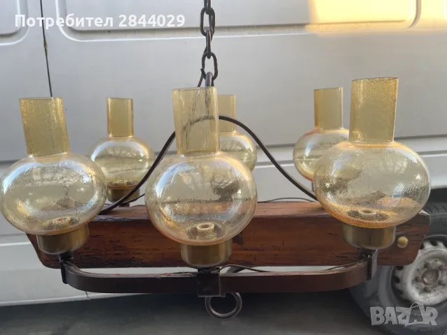 продавам старинен полилей от 1935г