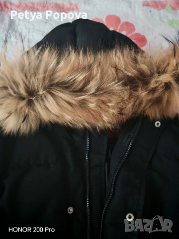 Зимно яке с естествен косъм на качулката за дете, снимка 2 - Детски якета и елеци - 51132404