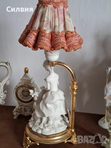 Лампа , снимка 5 - Настолни лампи - 52748921