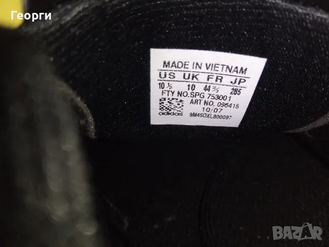 Adidas в черно, бяло и златно за спортивни хора, снимка 4 - Маратонки - 55952923