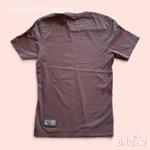 Мъжка тениска с къс ръкав Paris Saint-Germain x Jordan размер XS кафява, снимка 2 - Тениски - 52283231