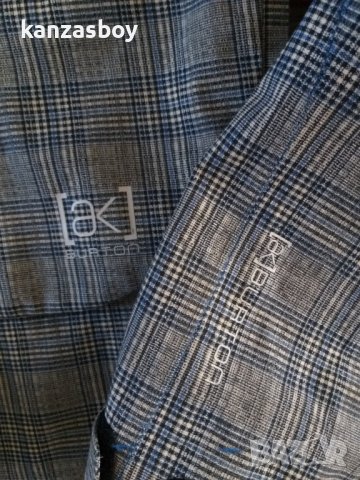 Burton AK 2L Stagger Jacket GORE TEX  - страхотно мъжко яке GORE TEX КАТО НОВО, снимка 6 - Якета - 36856310