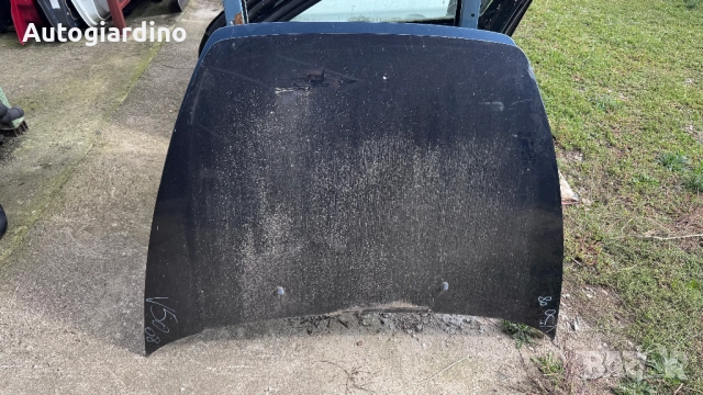 Преден капак за Volvo V50 2008