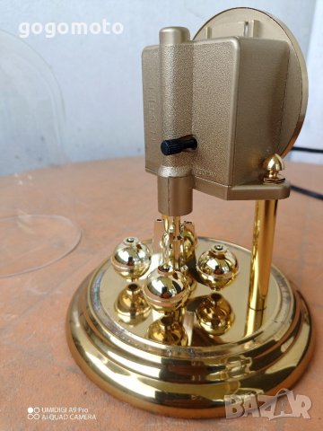 Кварцов Стар кварцов механичен винтидж ретро арт немски часовник, снимка 10 - Антикварни и старинни предмети - 36710164