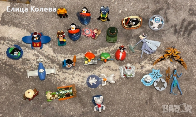 Играчки от яйца Kinder Maxi