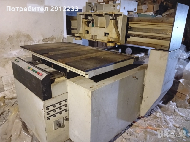 CNC маса, произведена в Англия
