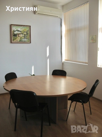 Кръгла конферентна / заседателна офис маса, 180 см, висок клас