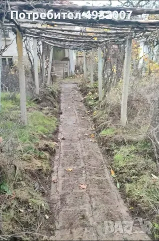 Двуетажна къща на с. Хотница , снимка 4 - Къщи - 55837301