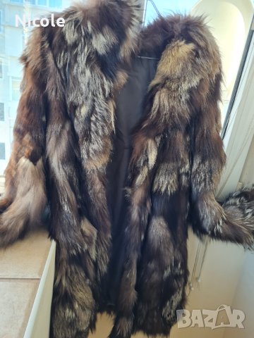 Палто от сребърна лисица , снимка 2 - Палта, манта - 42117975