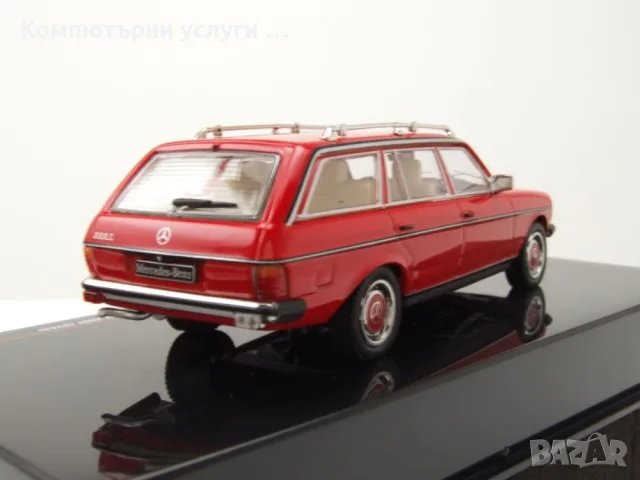Mercedes-Benz 200 T S123 Kombi 1979 - мащаб 1:43 на IXO моделът е нов в PVC дисплей-кейс, снимка 5 - Колекции - 56080493