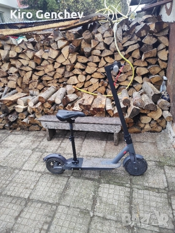 Тротинетка ел.скутер 30км 350w, снимка 5 - Скутери и тротинетки - 51488372