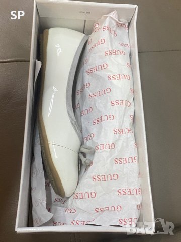 Детски обувки Guess, номер 31, снимка 4 - Детски обувки - 38980069