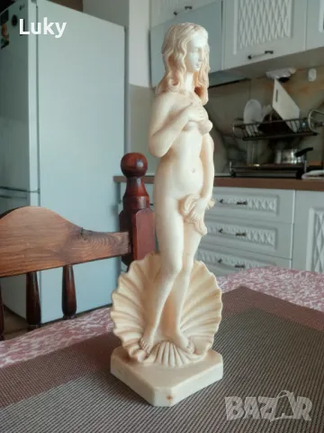 Изящна статуетка на голо, женско тяло.Маркирана.Италия., снимка 2 - Статуетки - 47859505