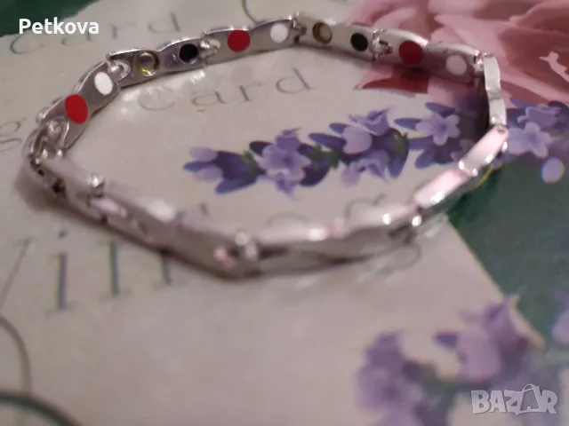 Магнитна гривна, нова 