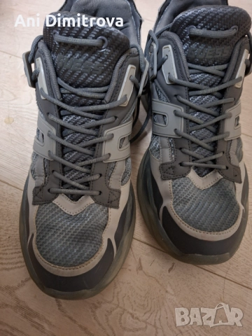 Маратонки Guess, снимка 8 - Маратонки - 52991984