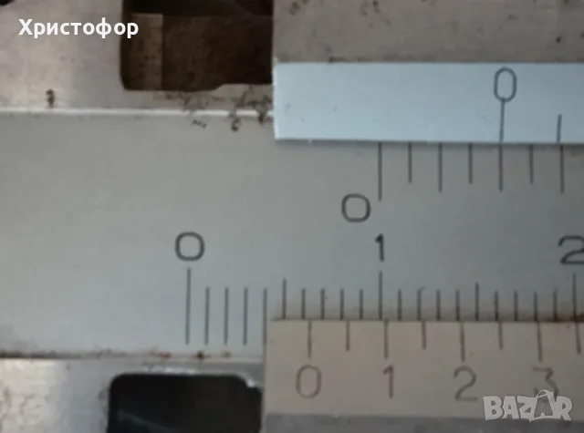 2бр. bridgestone blizzak 235 65 17, снимка 2 - Гуми и джанти - 56008056