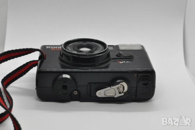 2 фотоапарата Konica, снимка 8 - Фотоапарати - 53072961