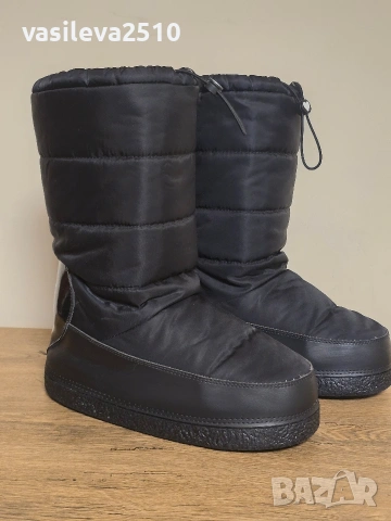 Love Moschino оригинални дамски топли апрески , снимка 2 - Дамски апрески - 53892768