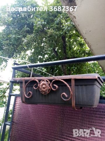 Цветарници и стойки за цветя и саксии, снимка 4 - Саксии и кашпи - 40218663