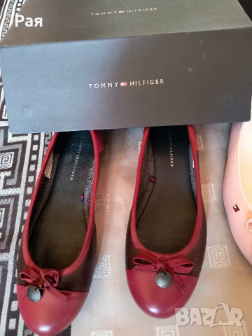 Два чифта дамски обувки тип балеринки на марката Tommy Hilfiger., снимка 12 - Дамски ежедневни обувки - 50672208
