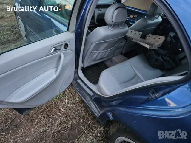 Mercedes c220cdi цяла или на части, снимка 8 - Автомобили и джипове - 47286019