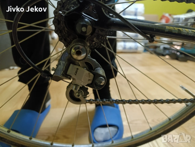 Колело aris бегач шосеен, снимка 5 - Друго оборудване - 53924319