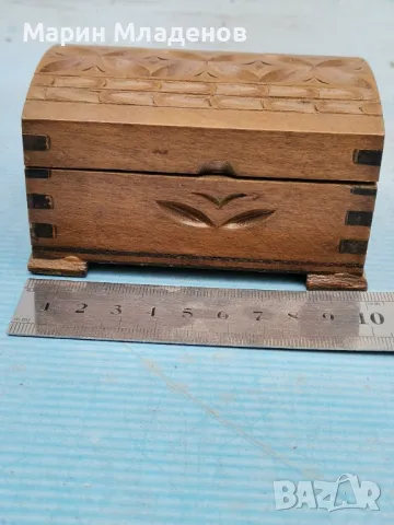 Дървена кутийка за бижута, снимка 1
