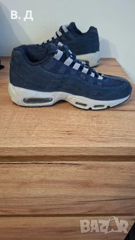 Оригинални маратонки Nike Air Max 95 (Navy Blue) – Размер 40.5 / US 7.5, Дължина на стелката: 25.5см, снимка 6 - Маратонки - 56245527
