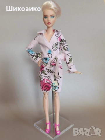 рокля за кукла тип Барби