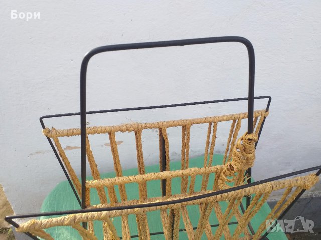 Стара метална поставка за вестници и списания, снимка 4 - Декорация за дома - 31531835